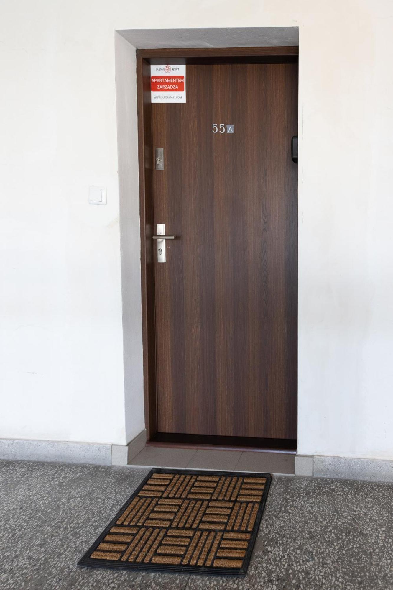 Apartament Superapart Konstancinska 3b